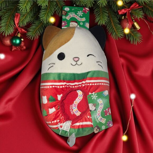 Squishmallows New Christmas Kitty kid's slippers size 2-3 - Picture 9 of 9